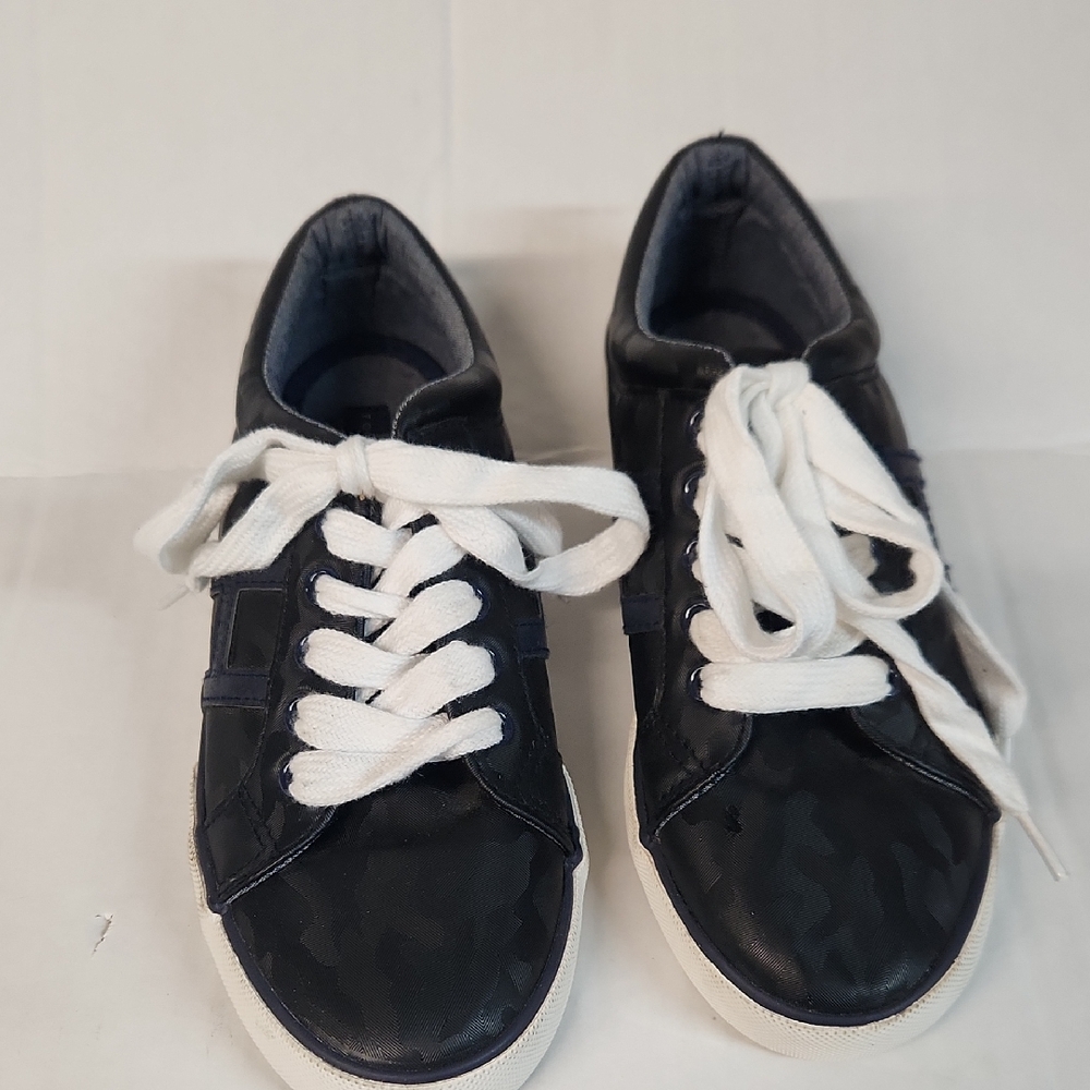 Tommy Hilfiger Jordy DCX-14 Junior's sz 3 Sneakers